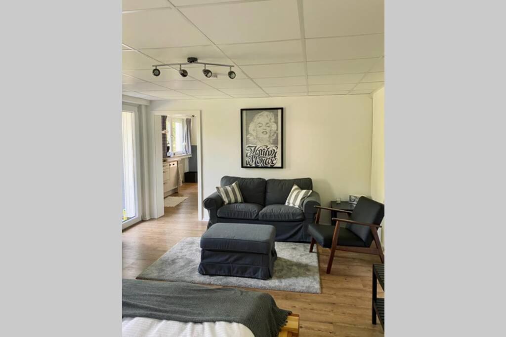 Bergische Oase - Ferienwohnung Oskar أوفيرات المظهر الخارجي الصورة